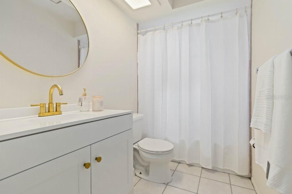 5206 Woodlawn Circle E, Palmetto, FL 34221 Photo