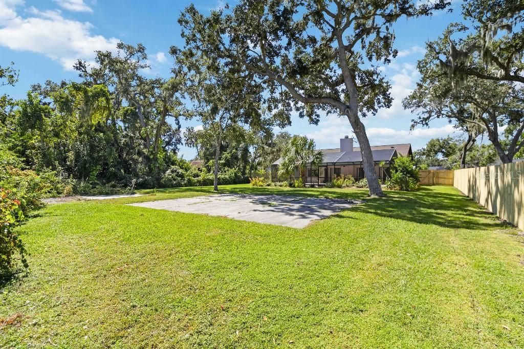 5206 Woodlawn Circle E, Palmetto, FL 34221 Photo