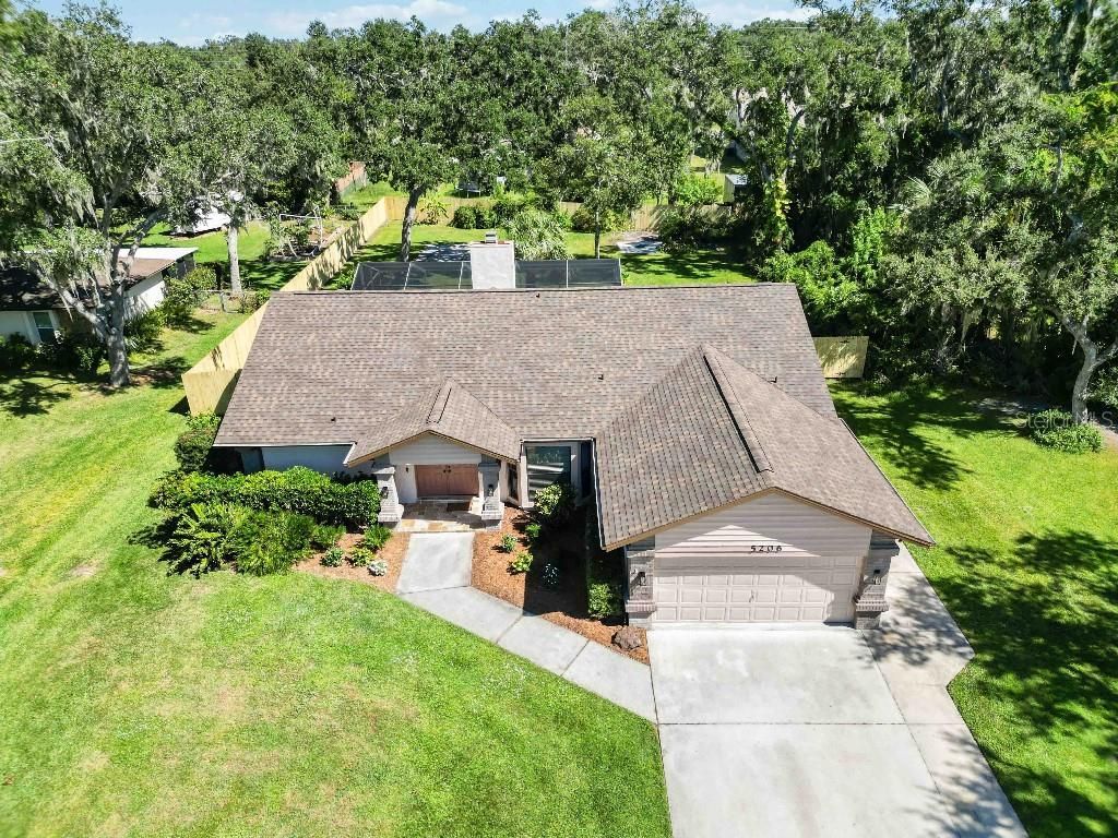 5206 Woodlawn Circle E, Palmetto, FL 34221 Photo