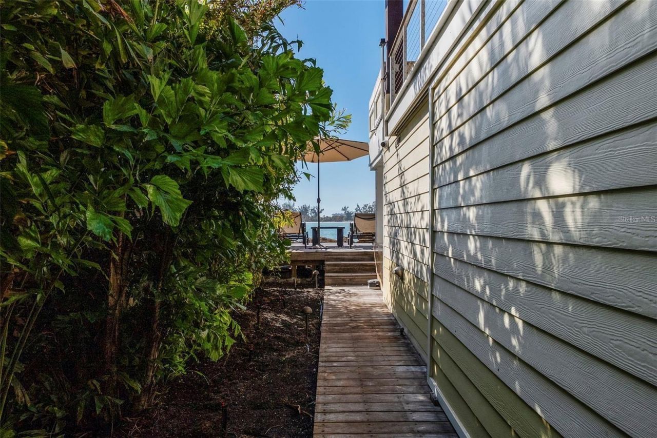 3750 Bayou Louise Lane , Sarasota, FL 34242 Photo