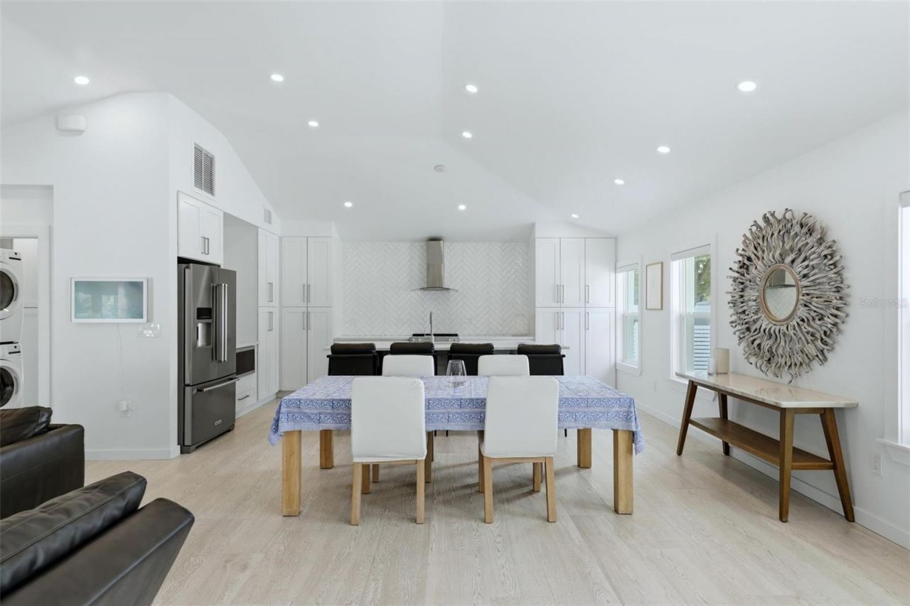 2473 Ringling Boulevard, Sarasota, FL 34237 Photo