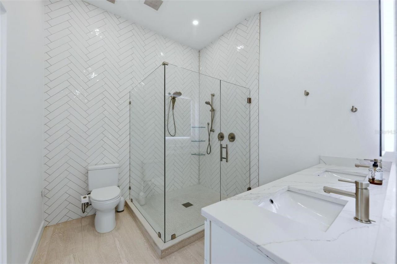 2473 Ringling Boulevard, Sarasota, FL 34237 Photo