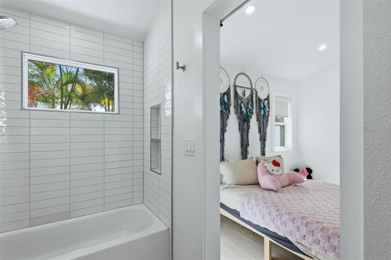 2473 Ringling Boulevard, Sarasota, FL 34237 Photo