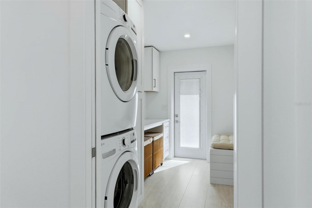 2473 Ringling Boulevard, Sarasota, FL 34237 Photo