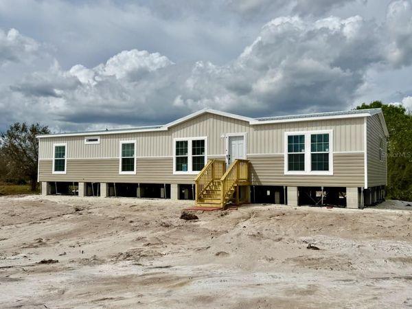 15033 NW 264TH STREET , OKEECHOBEE, FL 34972