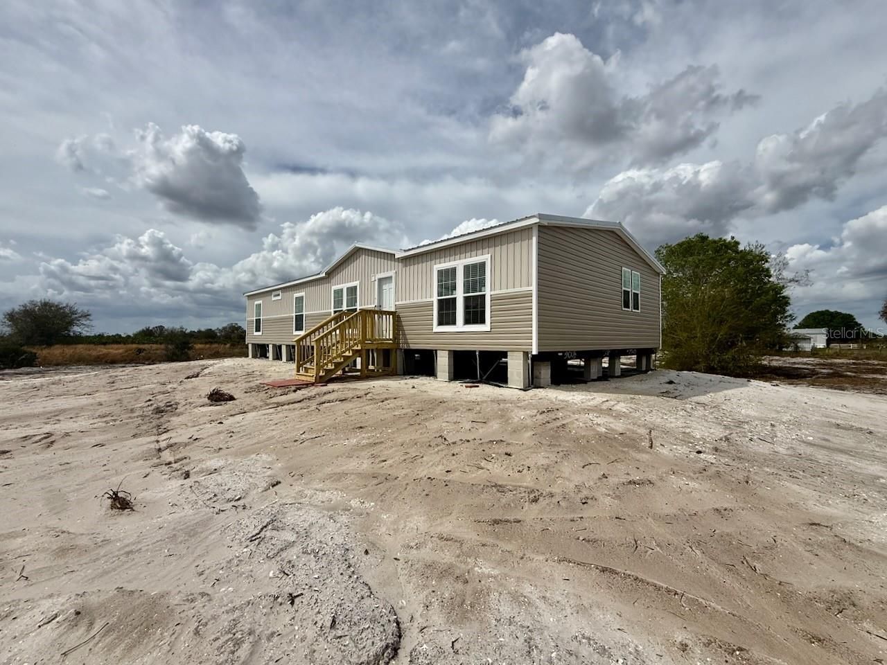 15033 NW 264th Street , Okeechobee, FL 34972 Photo