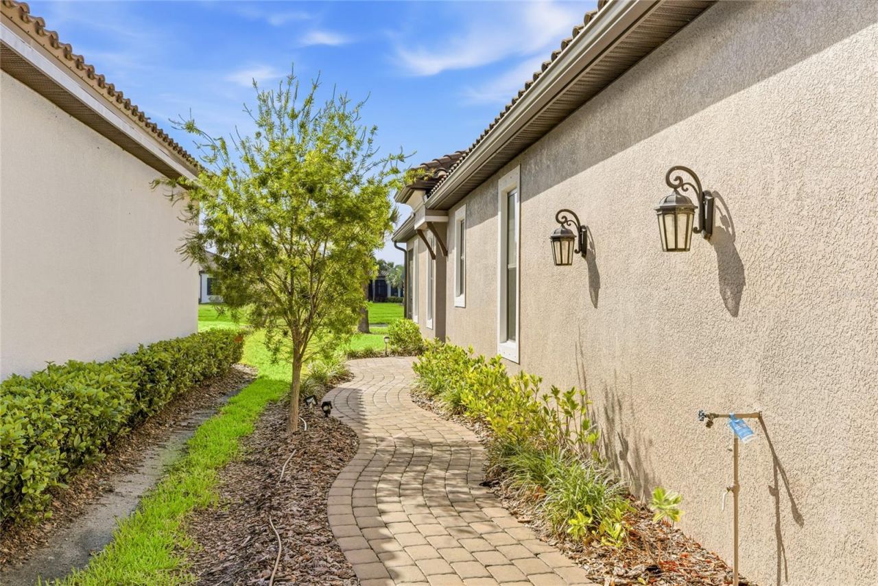 10414 Inglenook Terrace, Palmetto, FL 34221 Photo