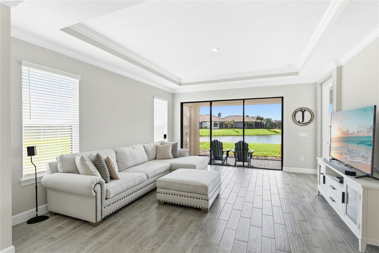 10414 Inglenook Terrace, Palmetto, FL 34221 Photo