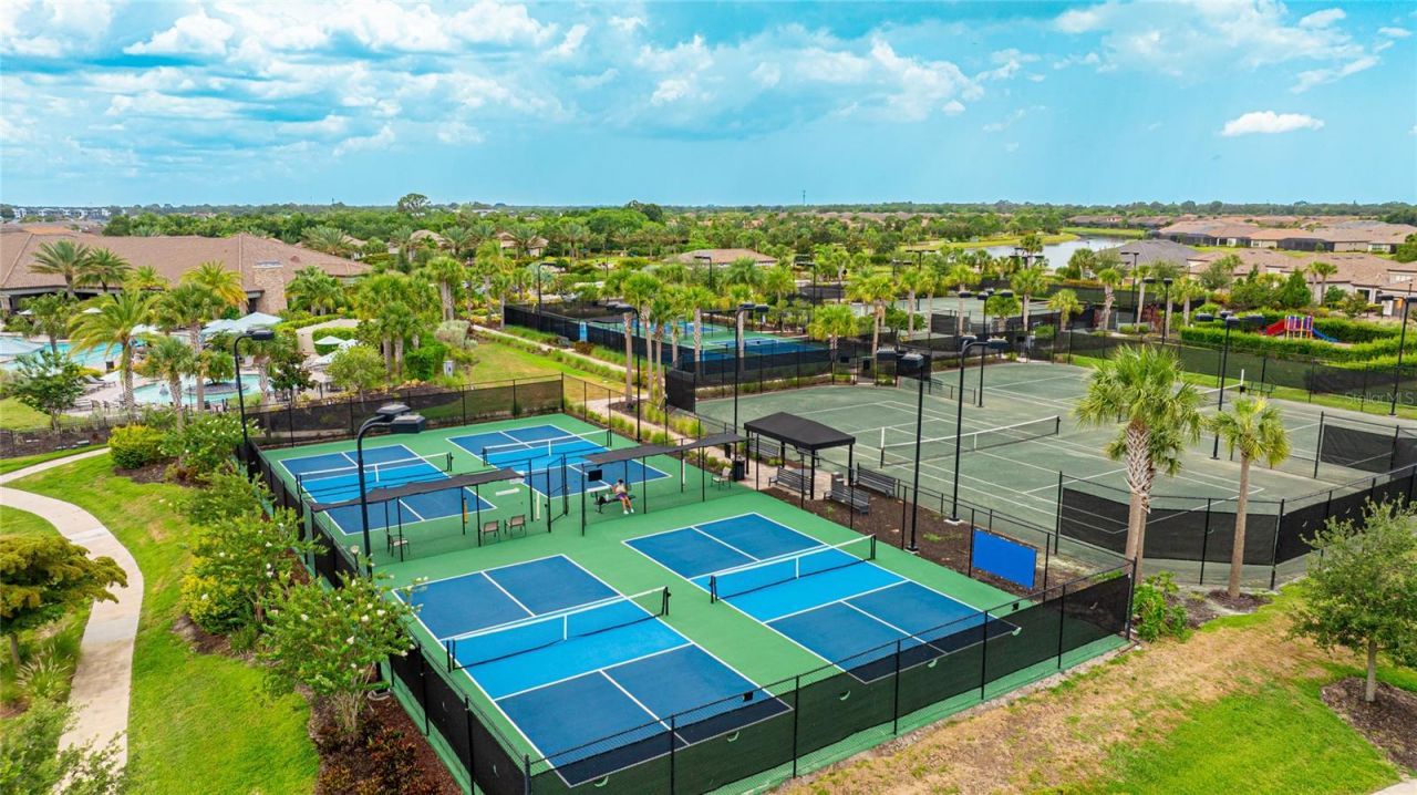 10414 Inglenook Terrace, Palmetto, FL 34221 Photo