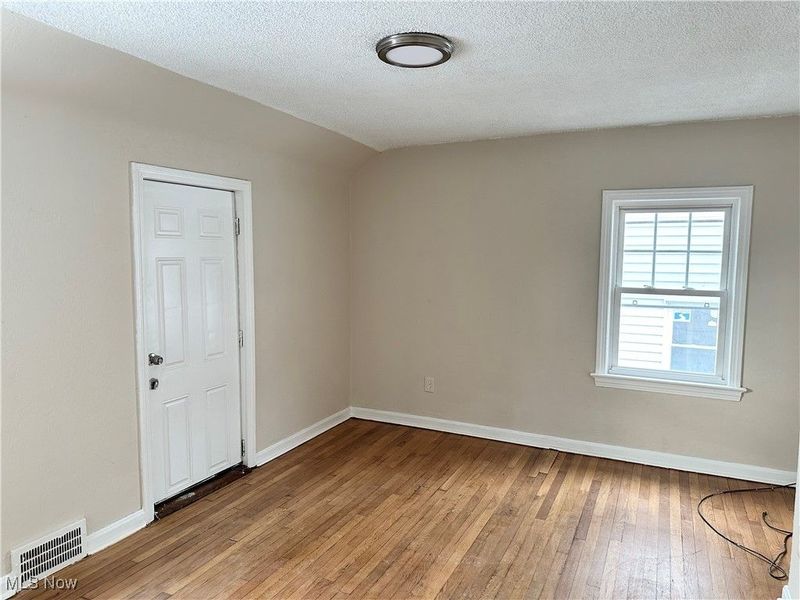 936 Vineshire Road, Cleveland Heights, OH 44121 Photo 13