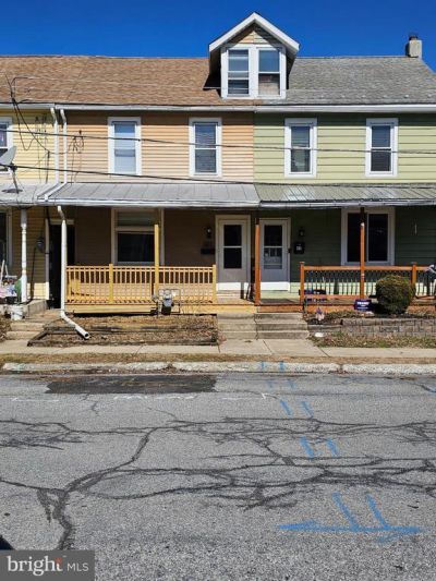 41 E WASHINGTON STREET, TOPTON, PA 19562