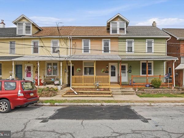 41 E WASHINGTON STREET, TOPTON, PA 19562