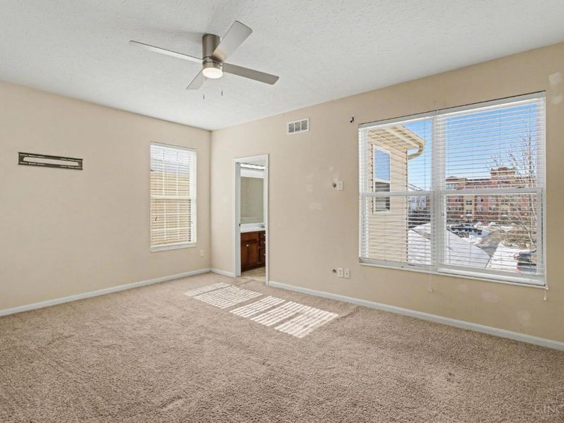 1443 Laurel Park Drive, Cincinnati, OH 45214 Photo 13