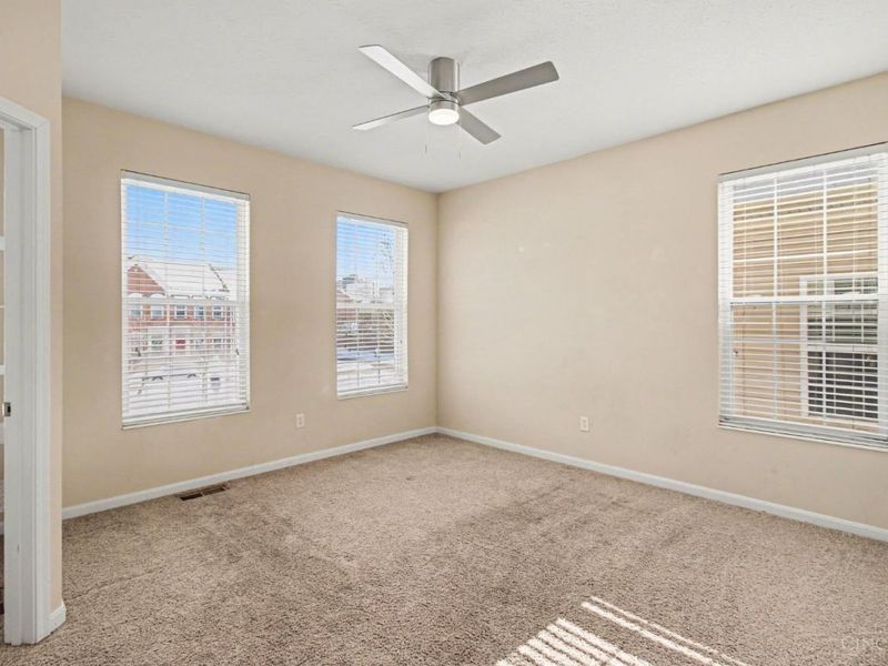 1443 Laurel Park Drive, Cincinnati, OH 45214 Photo 18