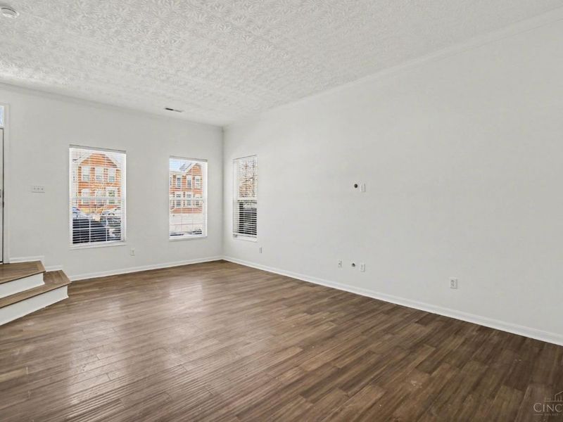 1443 Laurel Park Drive, Cincinnati, OH 45214 Photo 7
