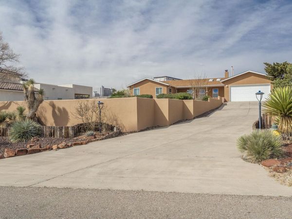 1110 Valley View Drive SW, Los Lunas, NM 87031