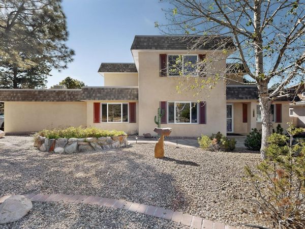 1062 Matador Drive SE, Albuquerque, NM 87123