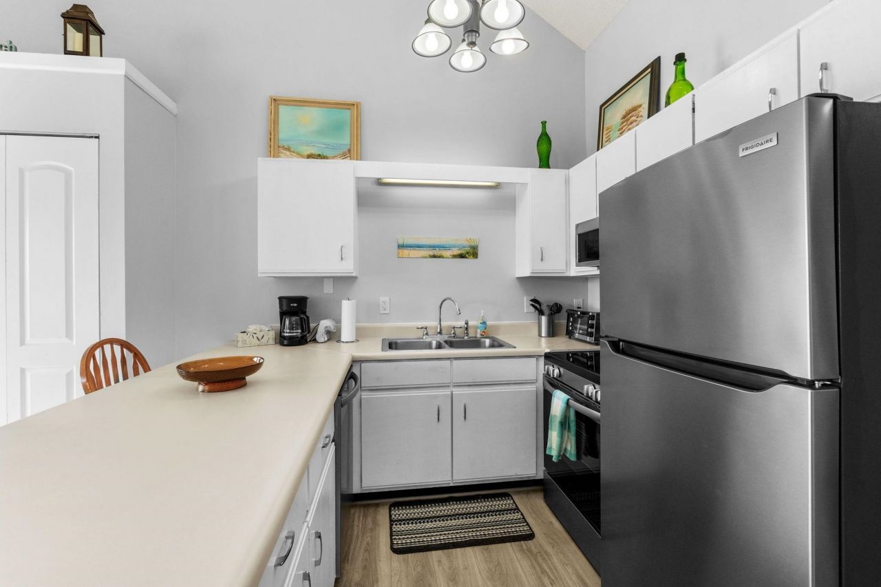 3700 Golf Colony Lane Photo 12