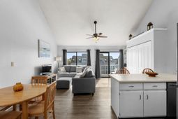 3700 Golf Colony Lane photo 4