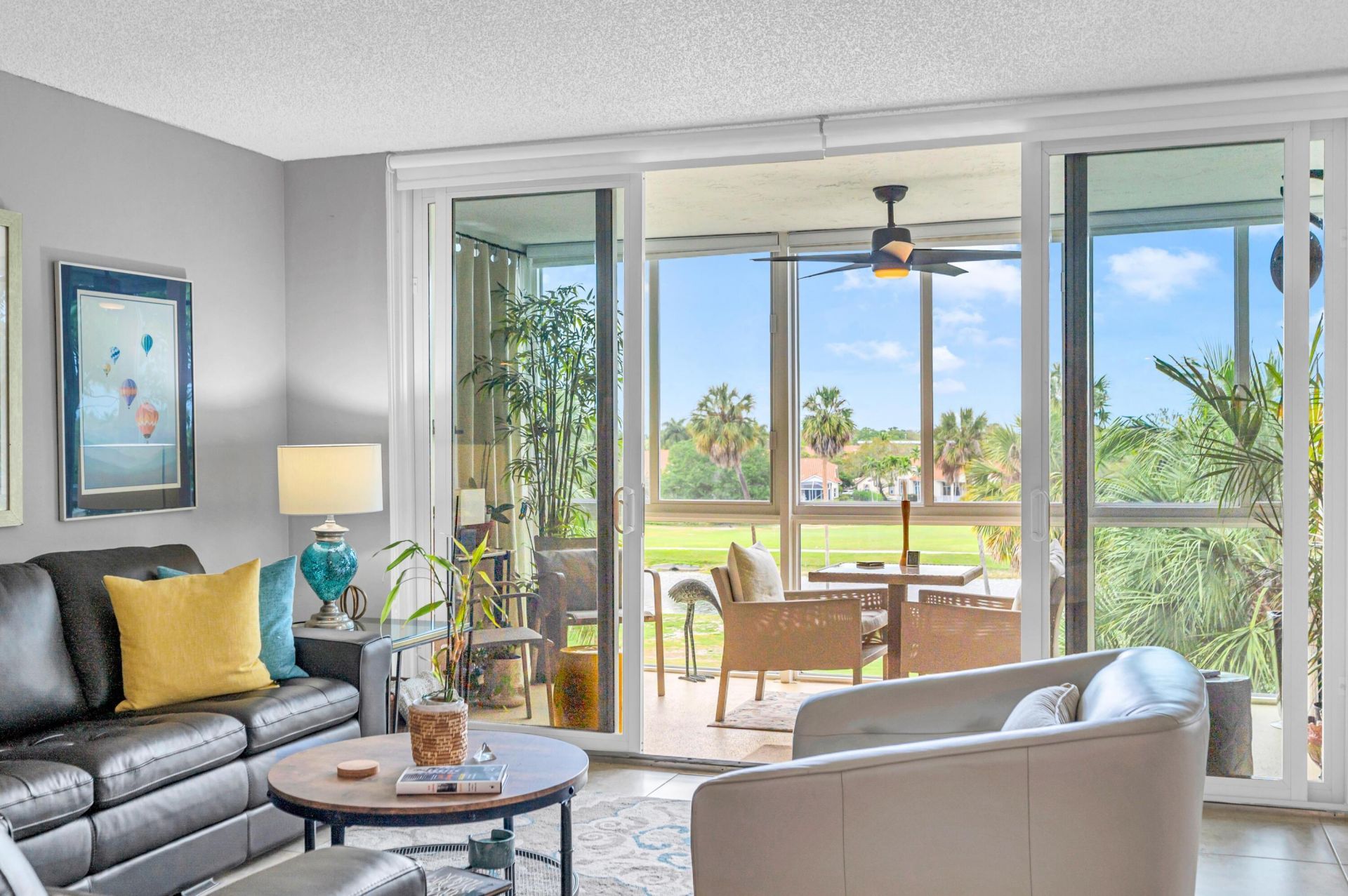 3970 Oaks Clubhouse Drive, Unit 401, Pompano Beach, FL 33069 Photo