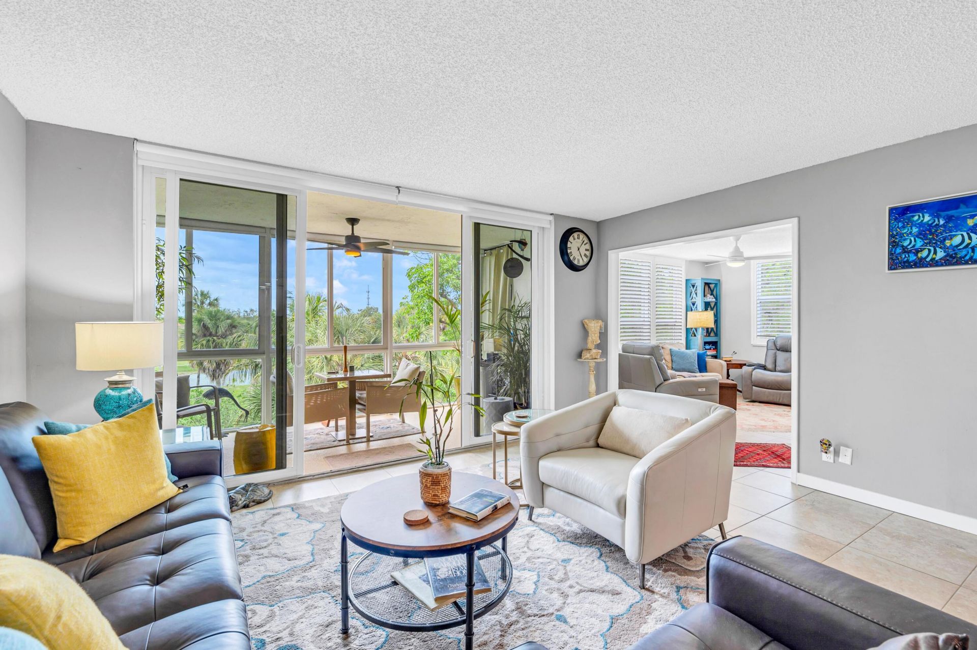 3970 Oaks Clubhouse Drive, Unit 401, Pompano Beach, FL 33069 Photo