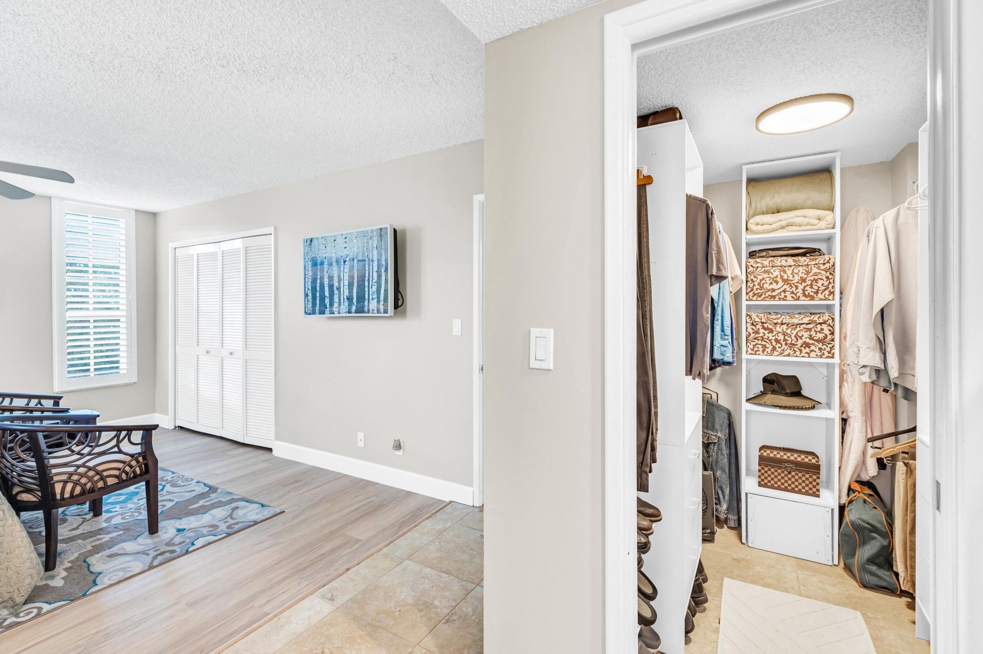 3970 Oaks Clubhouse Drive, Unit 401, Pompano Beach, FL 33069 Photo