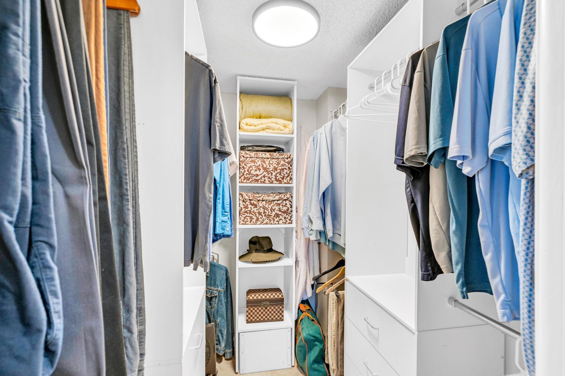 3970 Oaks Clubhouse Drive, Unit 401, Pompano Beach, FL 33069 Photo