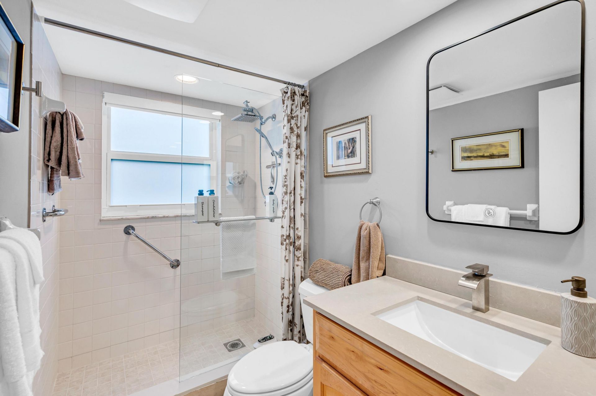 3970 Oaks Clubhouse Drive, Unit 401, Pompano Beach, FL 33069 Photo