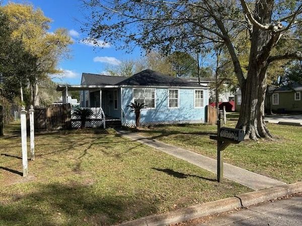 1912 S 21st Ave., Gulfport, MS 39501