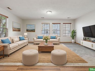 14664 Taylor Plaza , Omaha, NE 68116