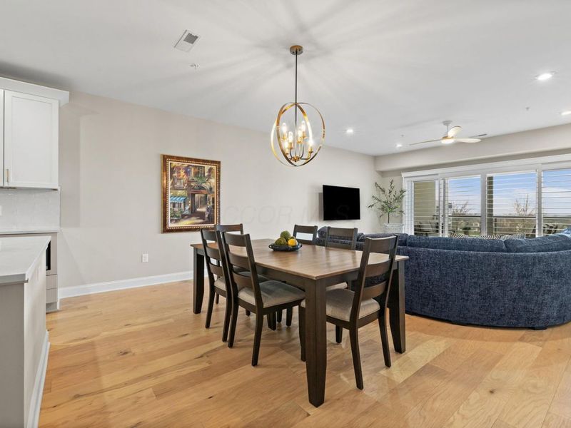 5211 Highpointe Lakes Drive , Unit 7402, Westerville, OH 43081 Photo 11