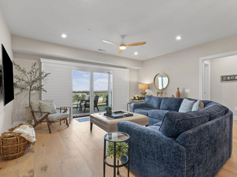 5211 Highpointe Lakes Drive , Unit 7402, Westerville, OH 43081 Photo 14