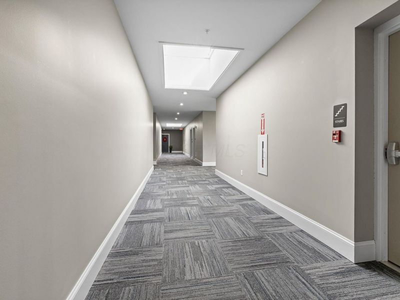 5211 Highpointe Lakes Drive , Unit 7402, Westerville, OH 43081 Photo 3