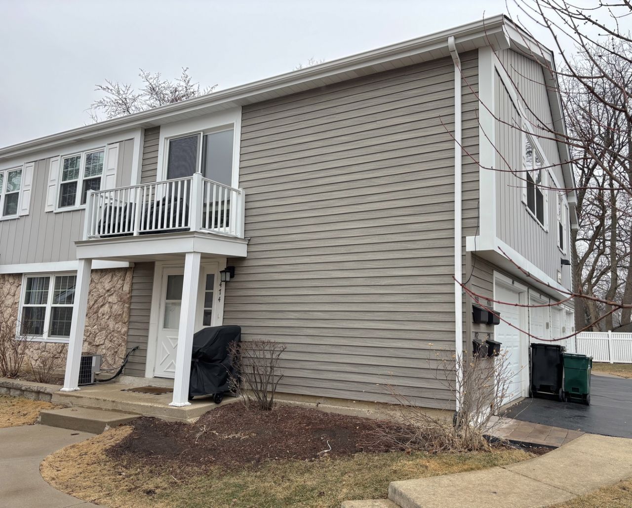 1474 Timber Trail, Unit D, Wheaton, IL 60189 Main Photo