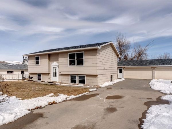 4510 PATRIOT LN, Rapid City, SD 57701