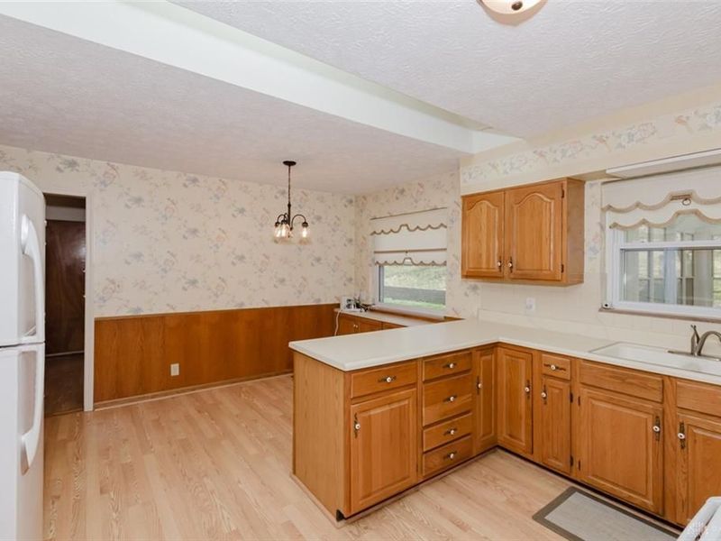 4390 Overland Trail, Kettering, OH 45429 Photo 14