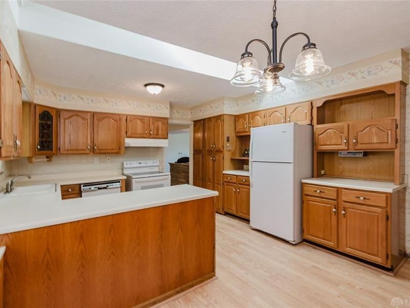 4390 Overland Trail, Kettering, OH 45429 Photo 17