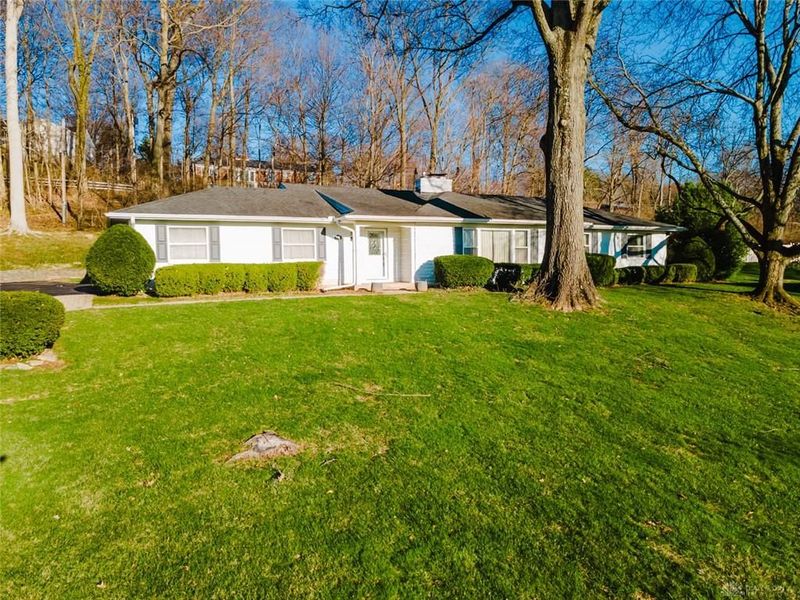 4390 Overland Trail, Kettering, OH 45429 Photo 2