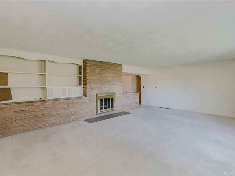 4390 Overland Trail, Kettering, OH 45429 Photo 4