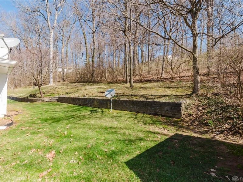 4390 Overland Trail, Kettering, OH 45429 Photo 46