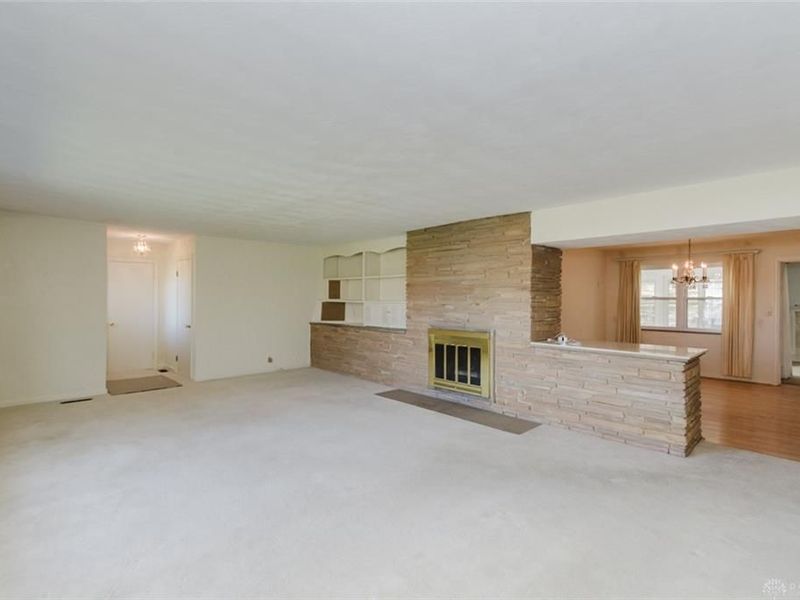 4390 Overland Trail, Kettering, OH 45429 Photo 8