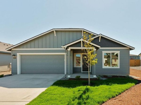 4124 SW Pumice Avenue, Unit 75, Redmond, OR 97756