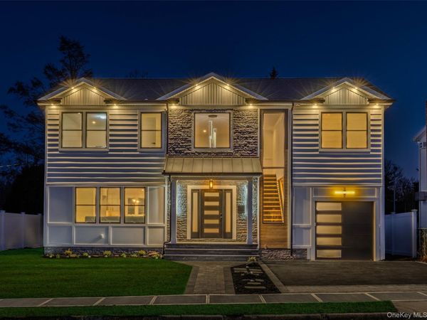 2570 Aster Place S, Westbury, NY 11590