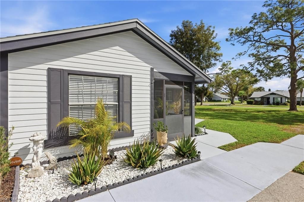 10548 Quincy Ct, Lehigh Acres, FL 33936 Photo