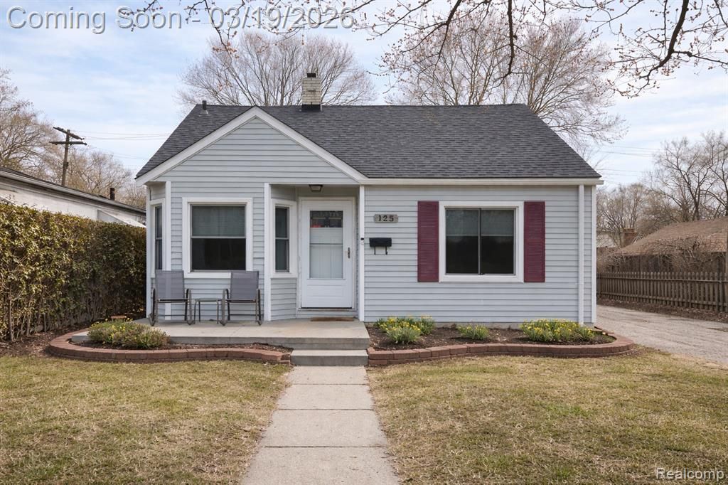 125 E 13 Mile Road, Royal Oak, MI 48073 Main Photo