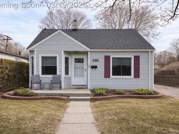 125 E 13 Mile Road, Royal Oak, MI 48073