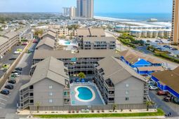 9621 Shore Dr. photo 4