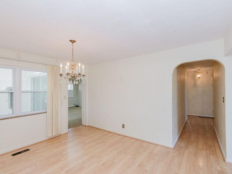 4390 Overland Trail, Kettering, OH 45429 Photo 12