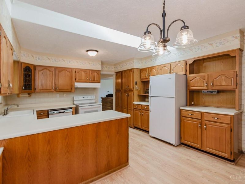 4390 Overland Trail, Kettering, OH 45429 Photo 17