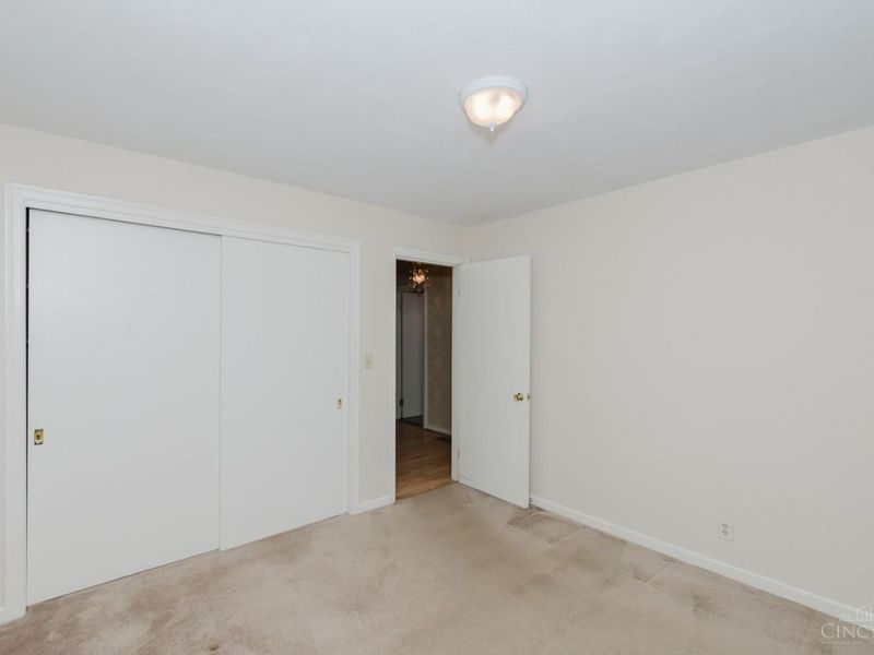 4390 Overland Trail, Kettering, OH 45429 Photo 33